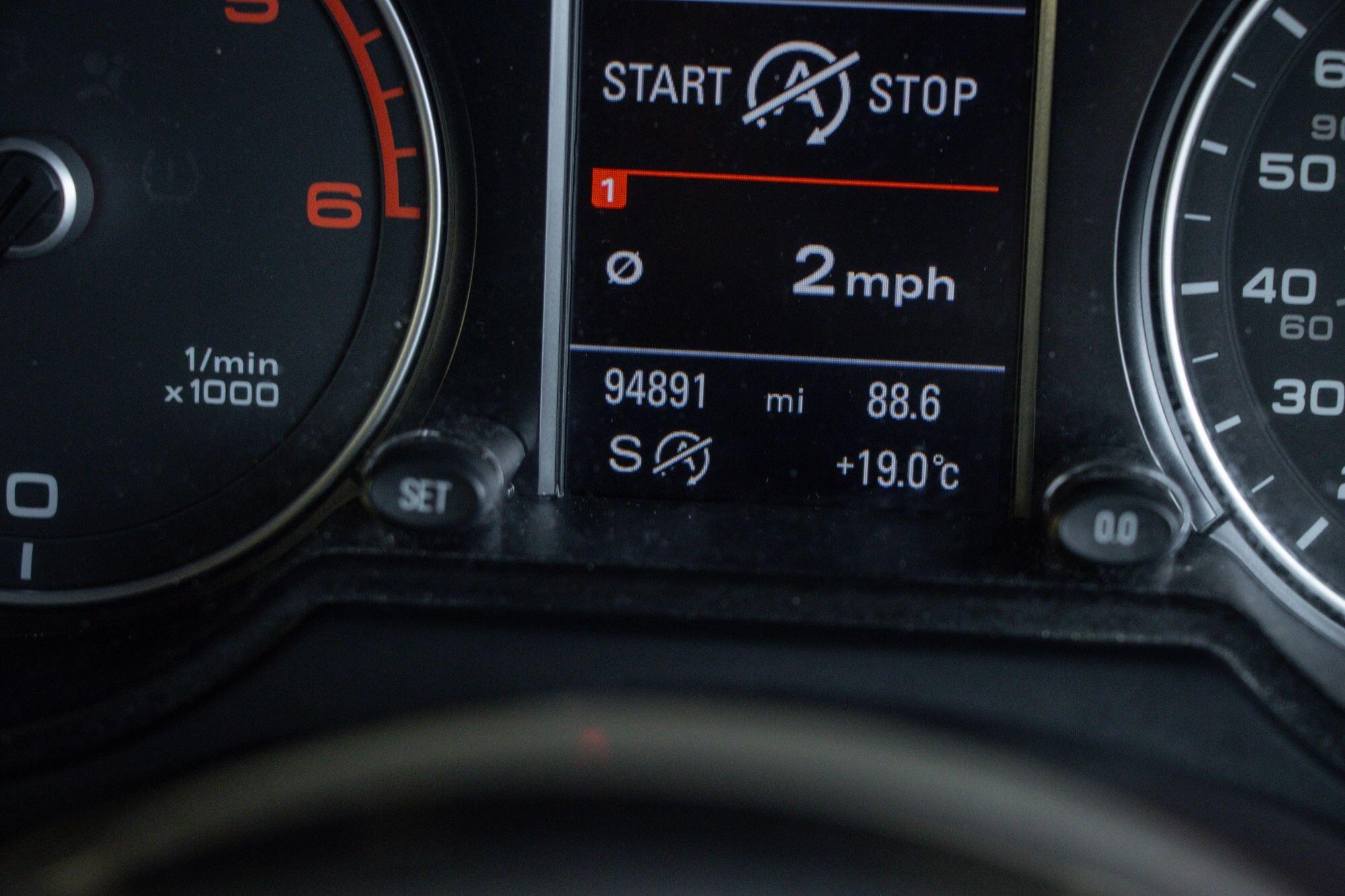 Audi Q5 view 60