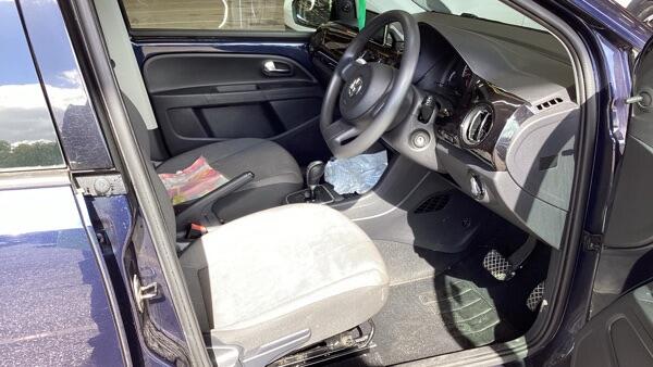 Volkswagen Up! view 2