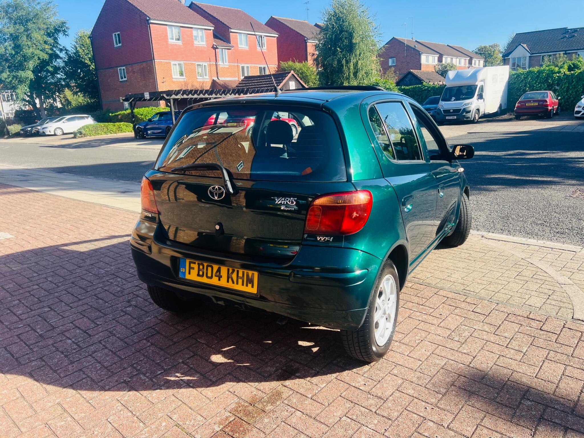 Toyota Yaris view 26