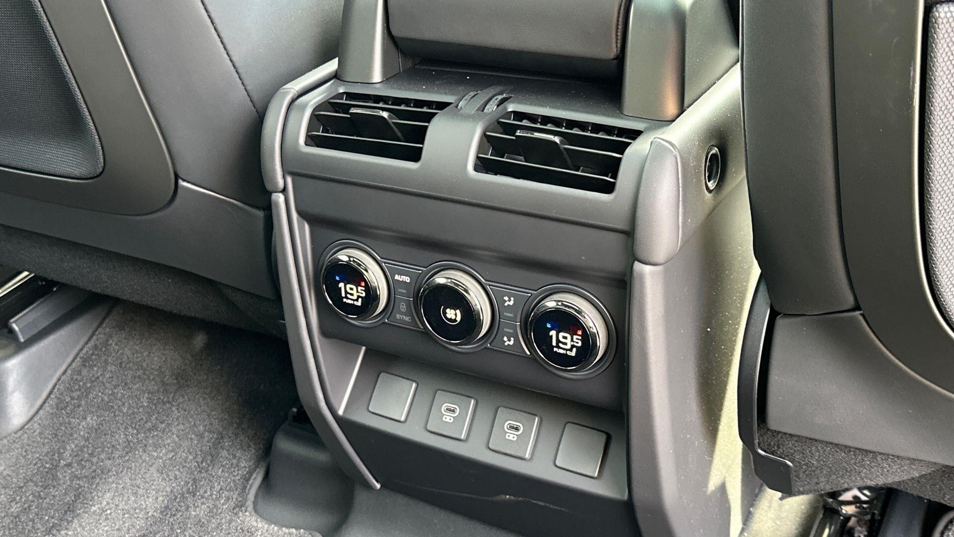 Land Rover Defender view 9