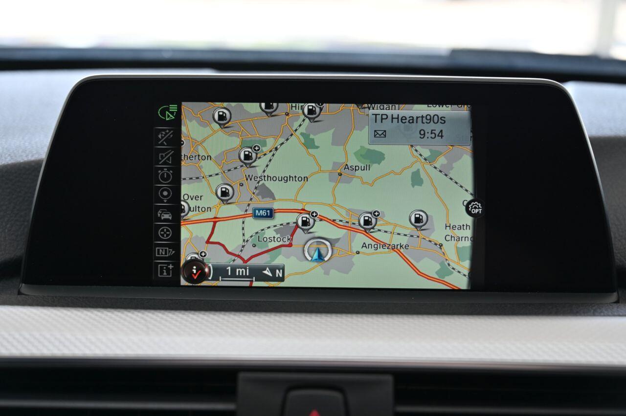 BMW 3 Series view 29