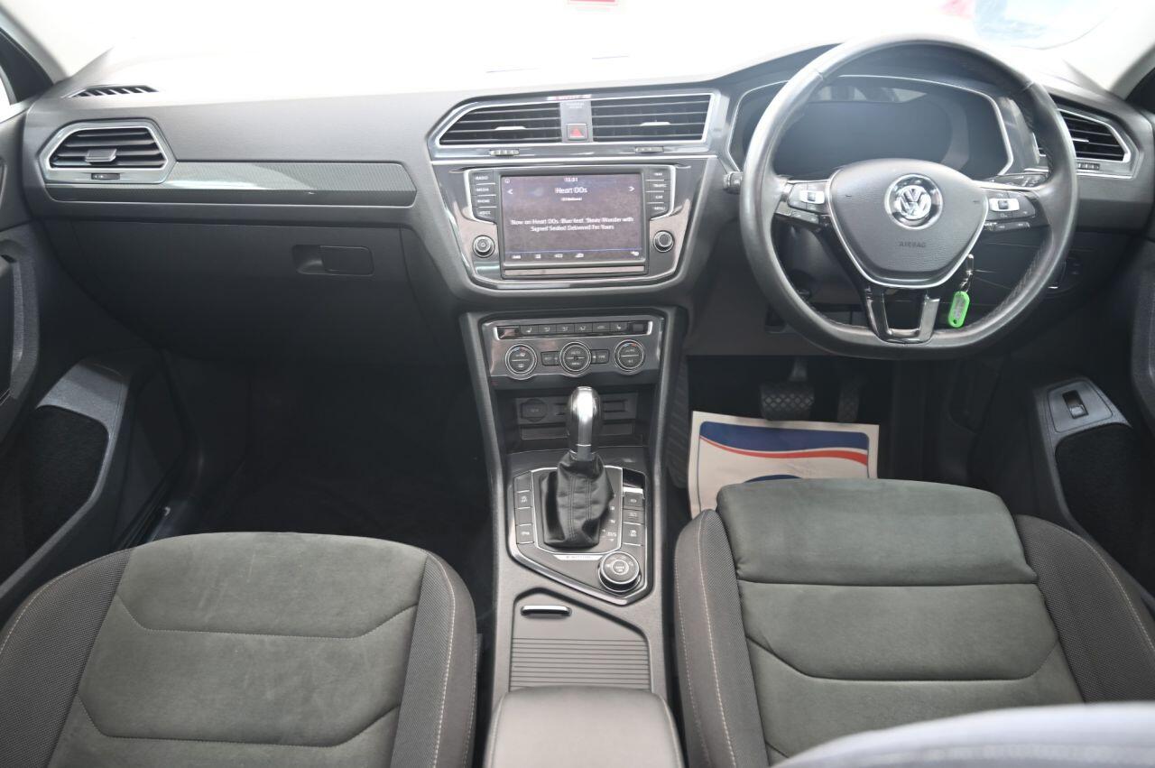 Volkswagen Tiguan view 18