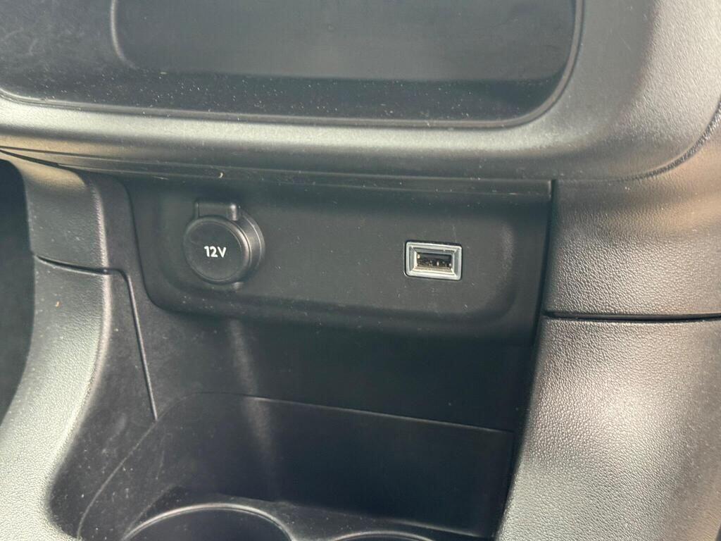 Citroen C3 view 33