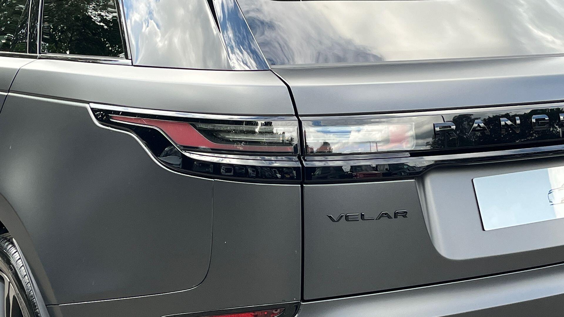 Land Rover Range Rover Velar view 7