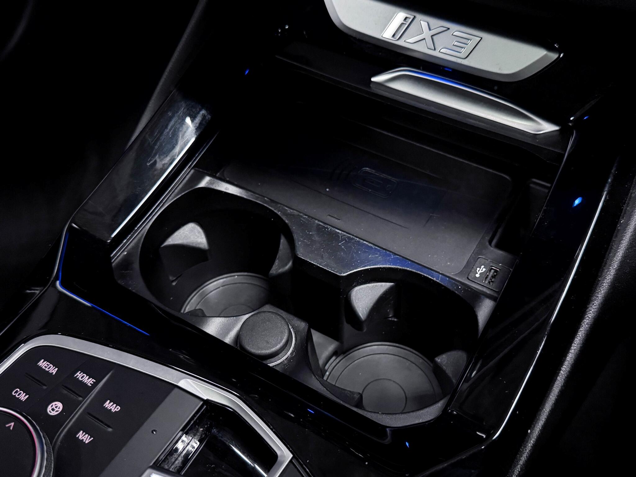 BMW Ix3 view 34