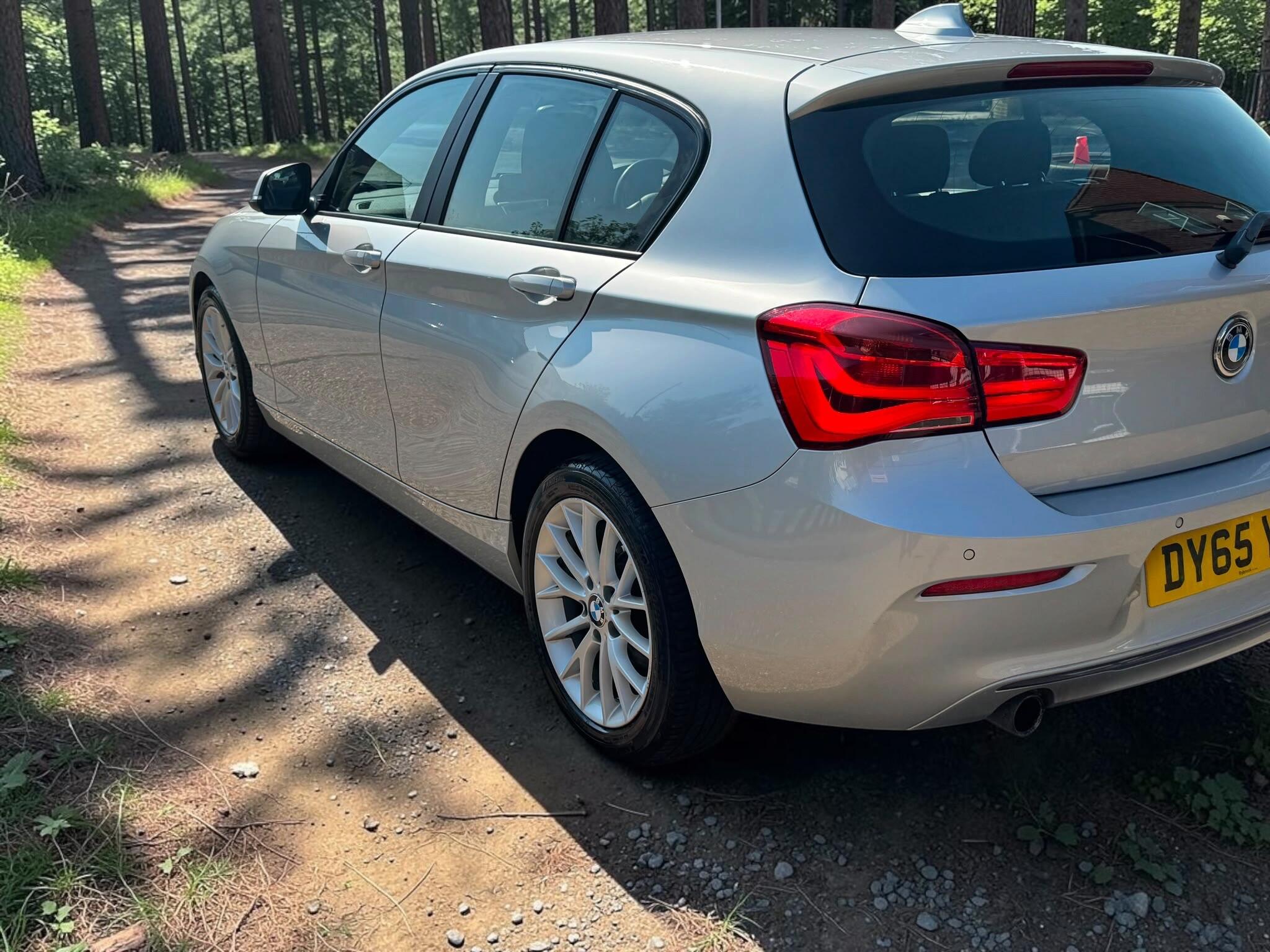BMW 1 Series view 11