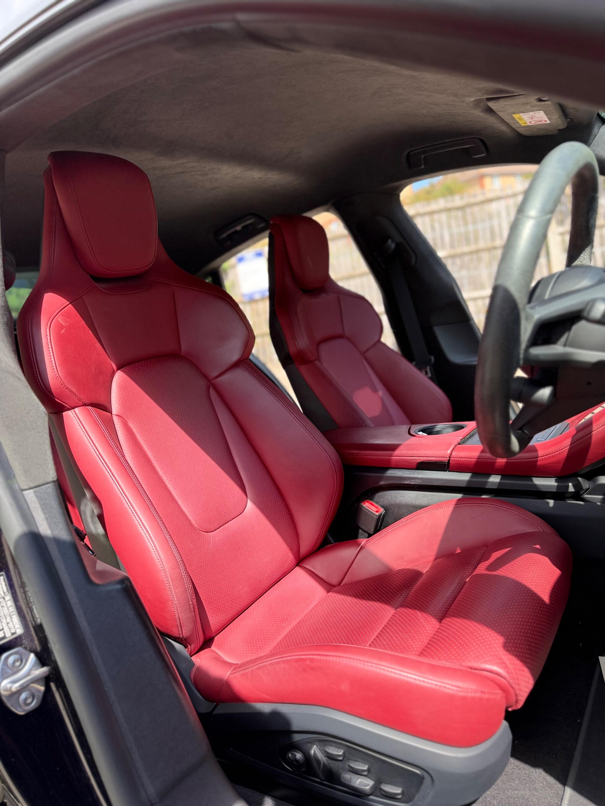 Porsche Taycan view 35