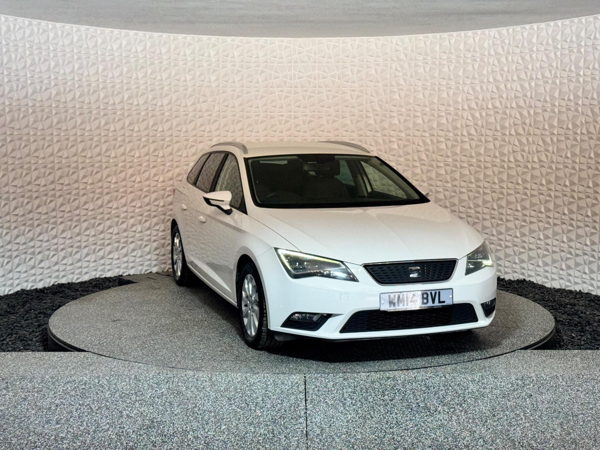 Seat Leon view 5