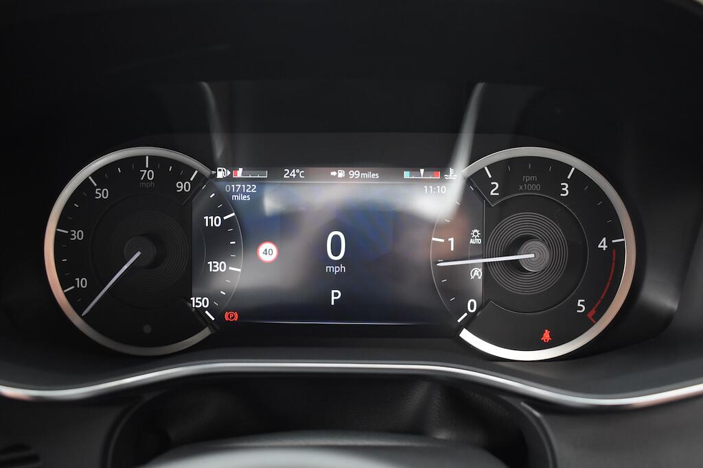 Jaguar F-Pace view 53