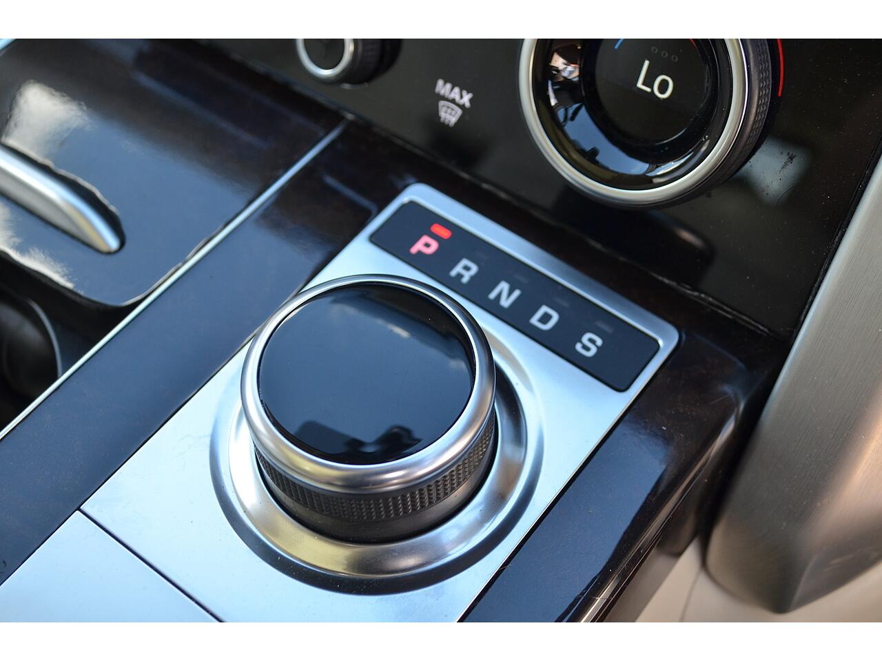 Land Rover Range Rover view 50