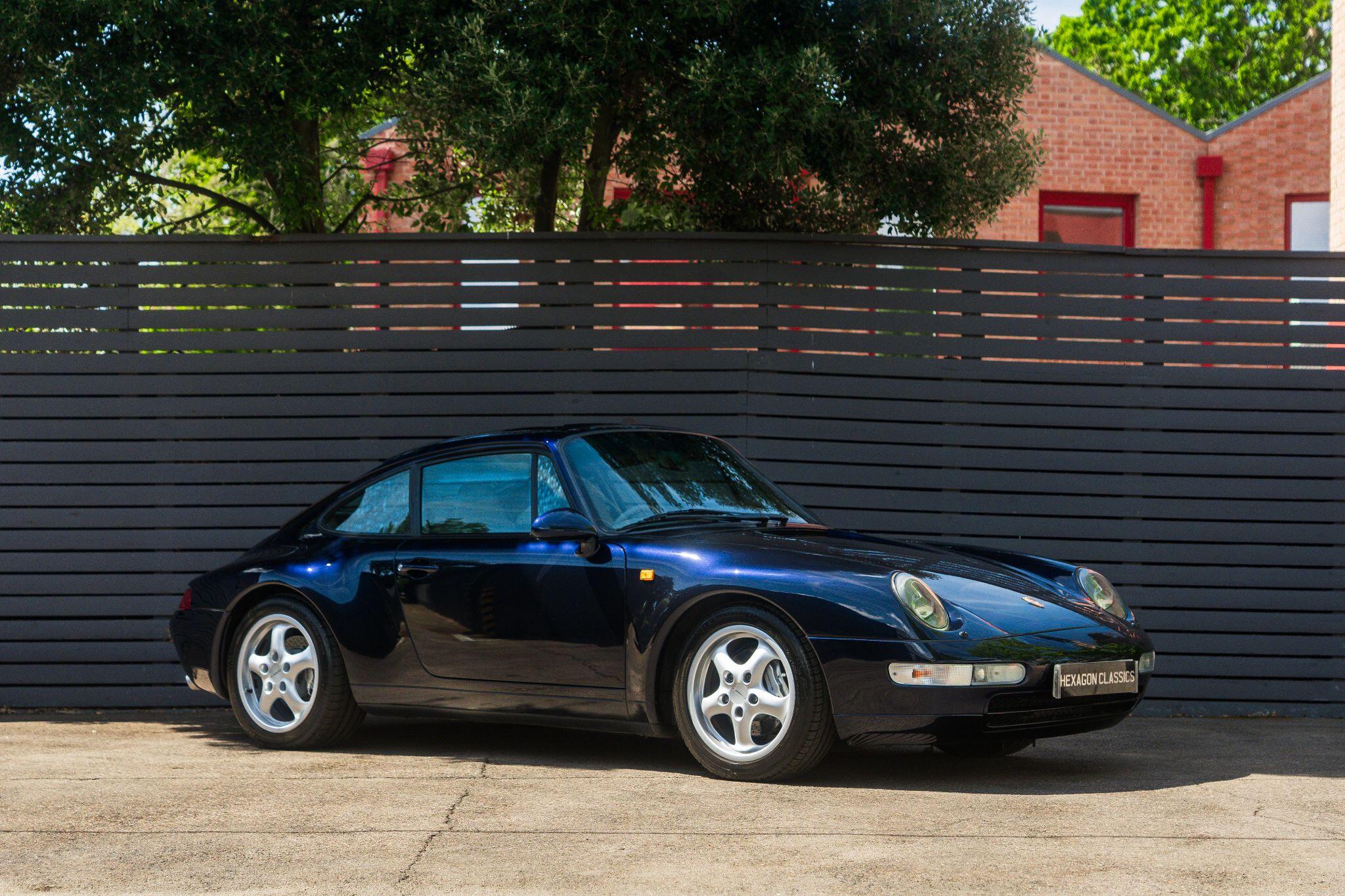 Porsche 911 main image