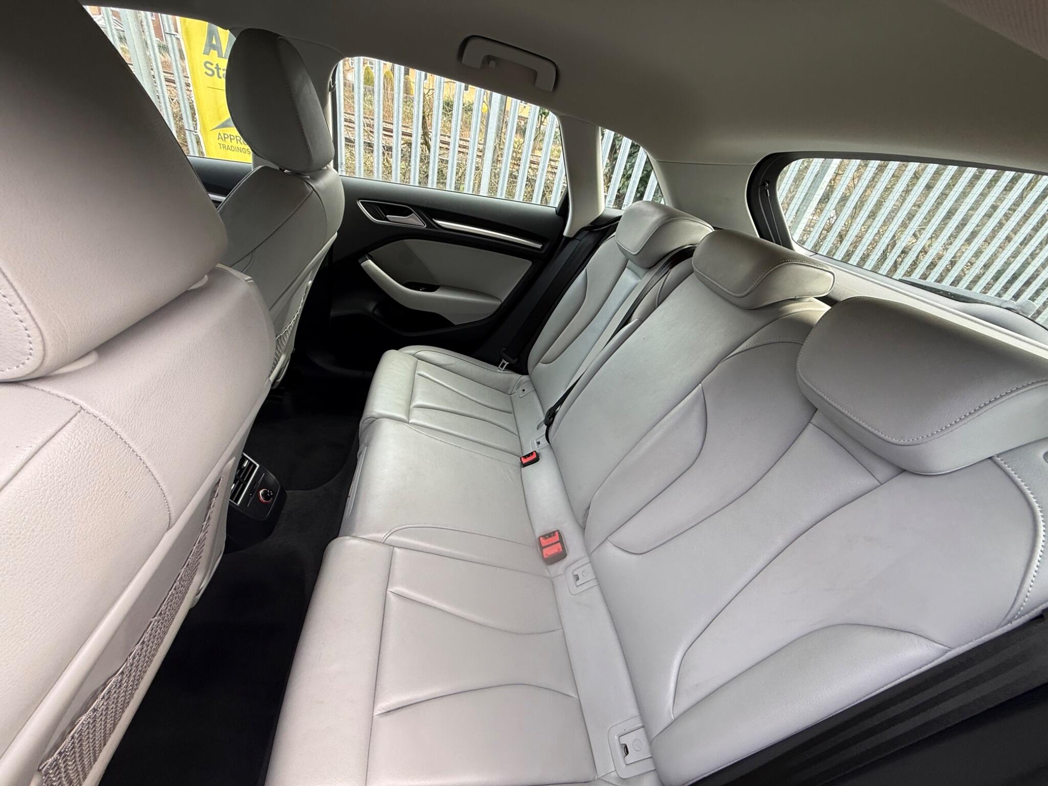 2013 Audi A3 image 31