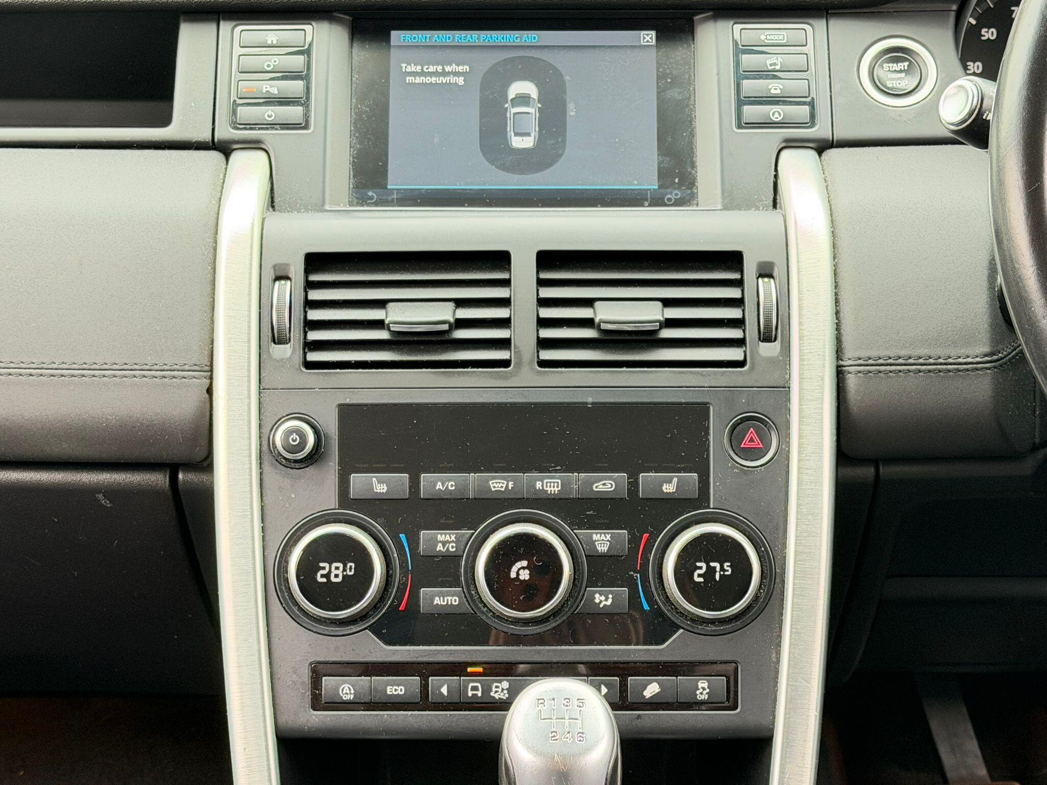 Land Rover Discovery Sport view 24