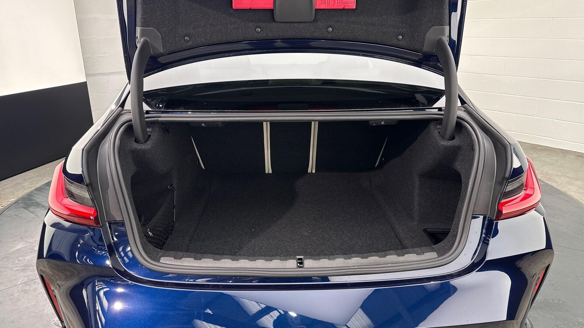 BMW M3 view 13