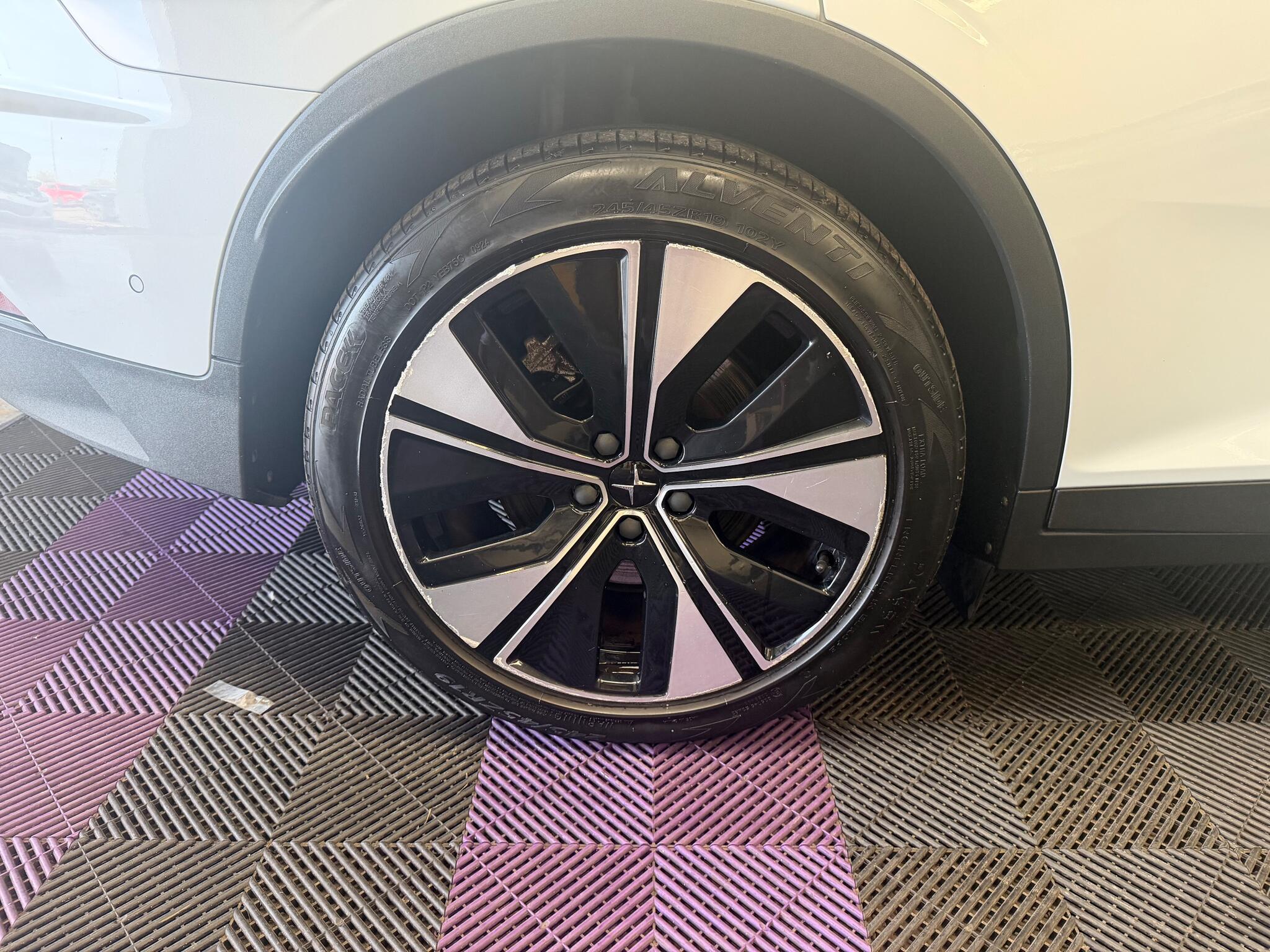 Polestar 2 view 39