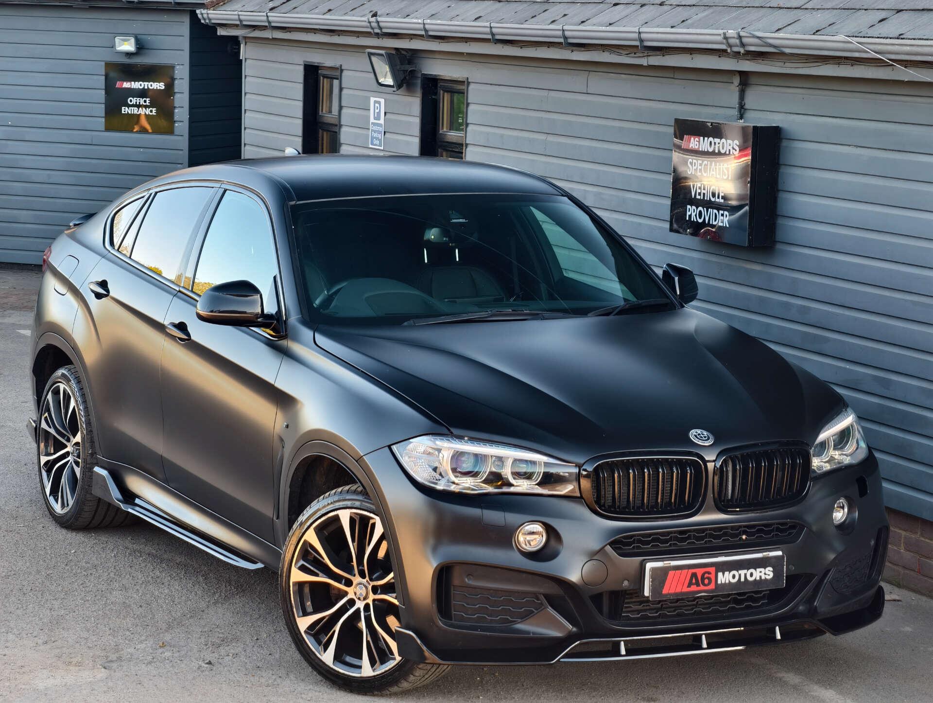 BMW X6 view 8