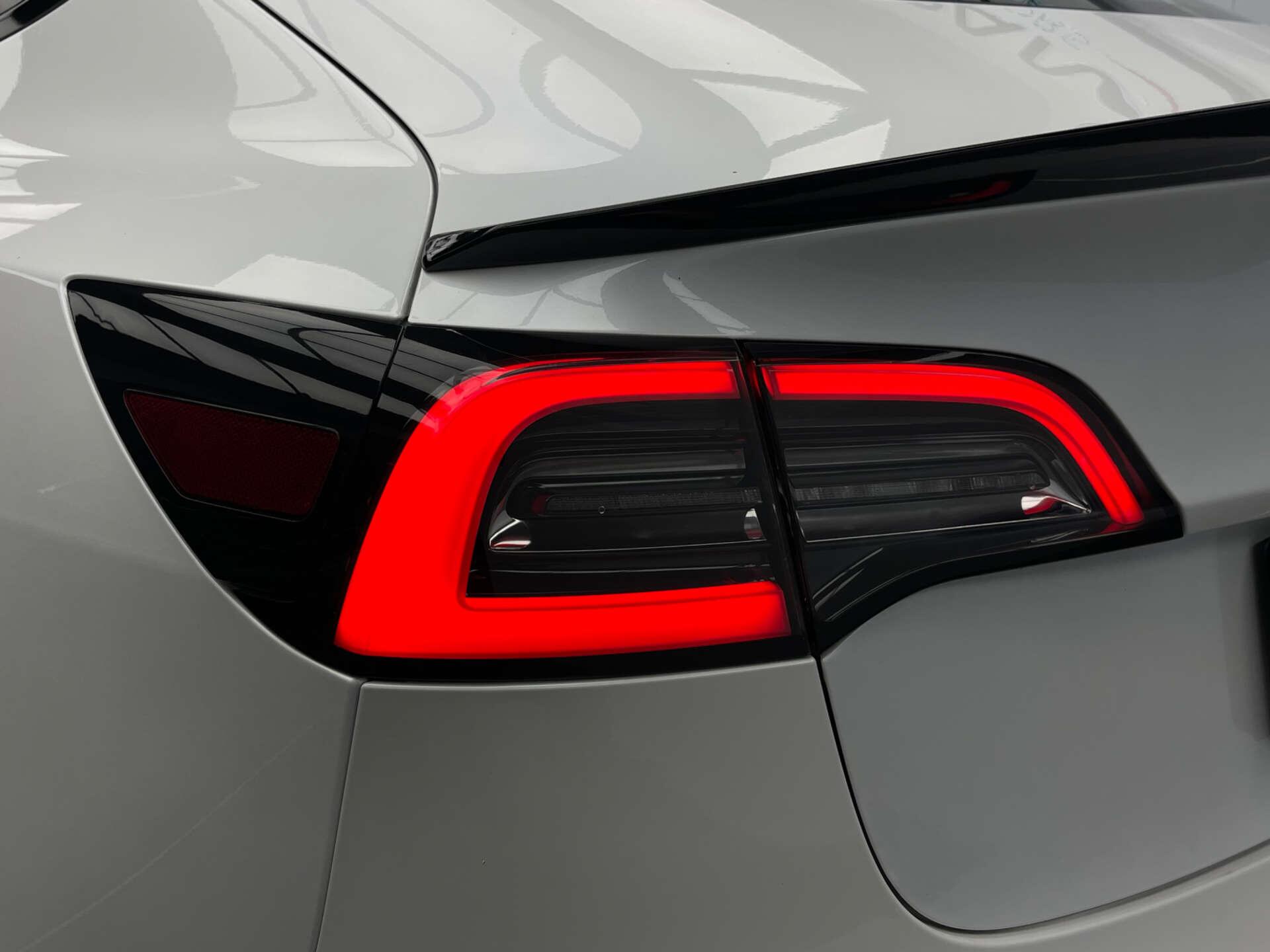 Tesla Model 3 view 33
