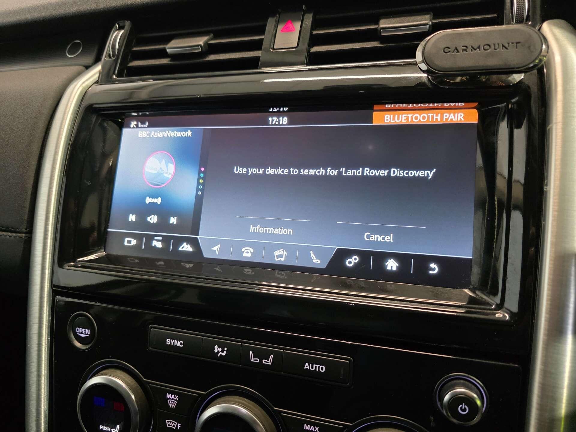 Land Rover Discovery view 52