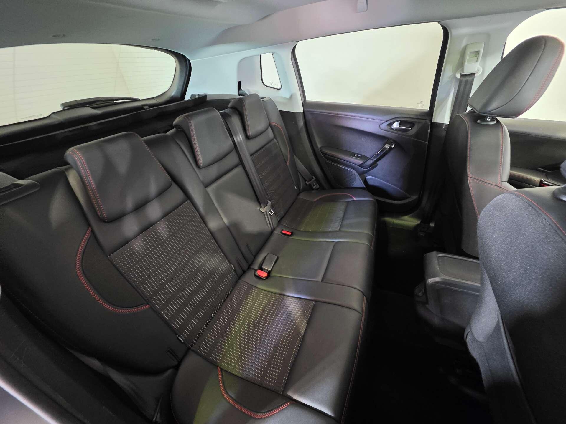 Peugeot 2008 view 43