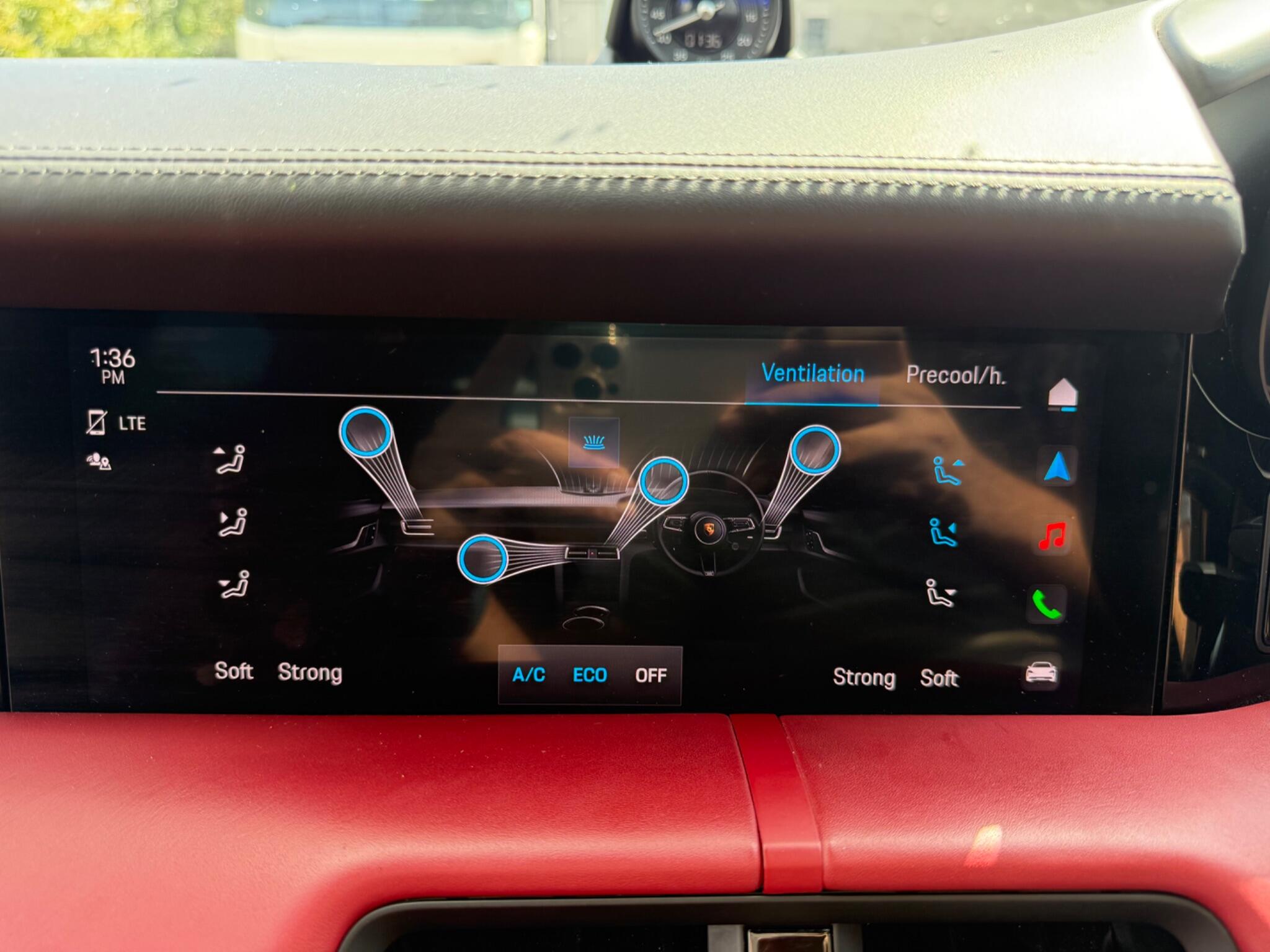 Porsche Taycan view 41