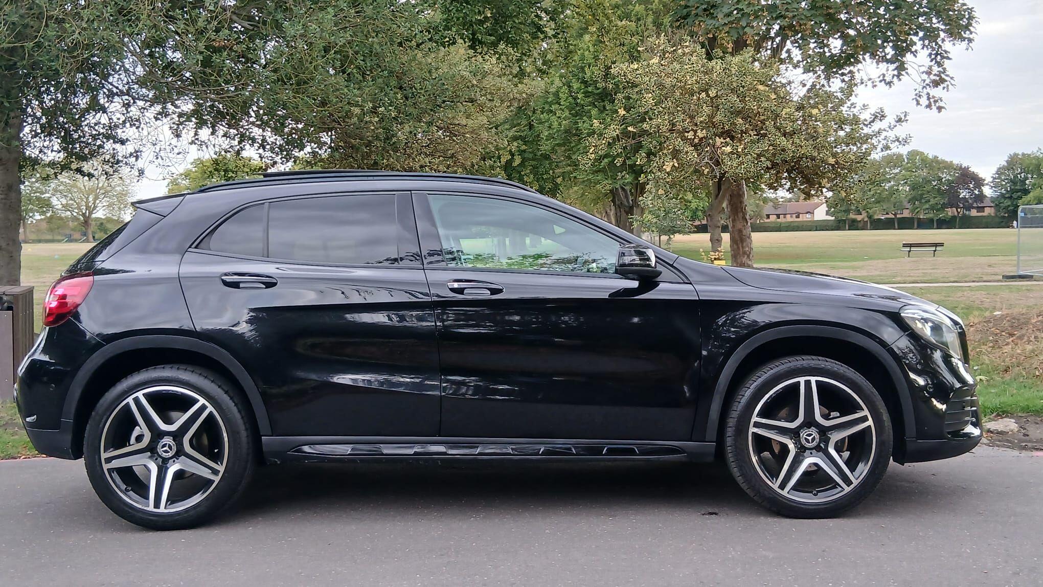 Mercedes-Benz Gla view 21
