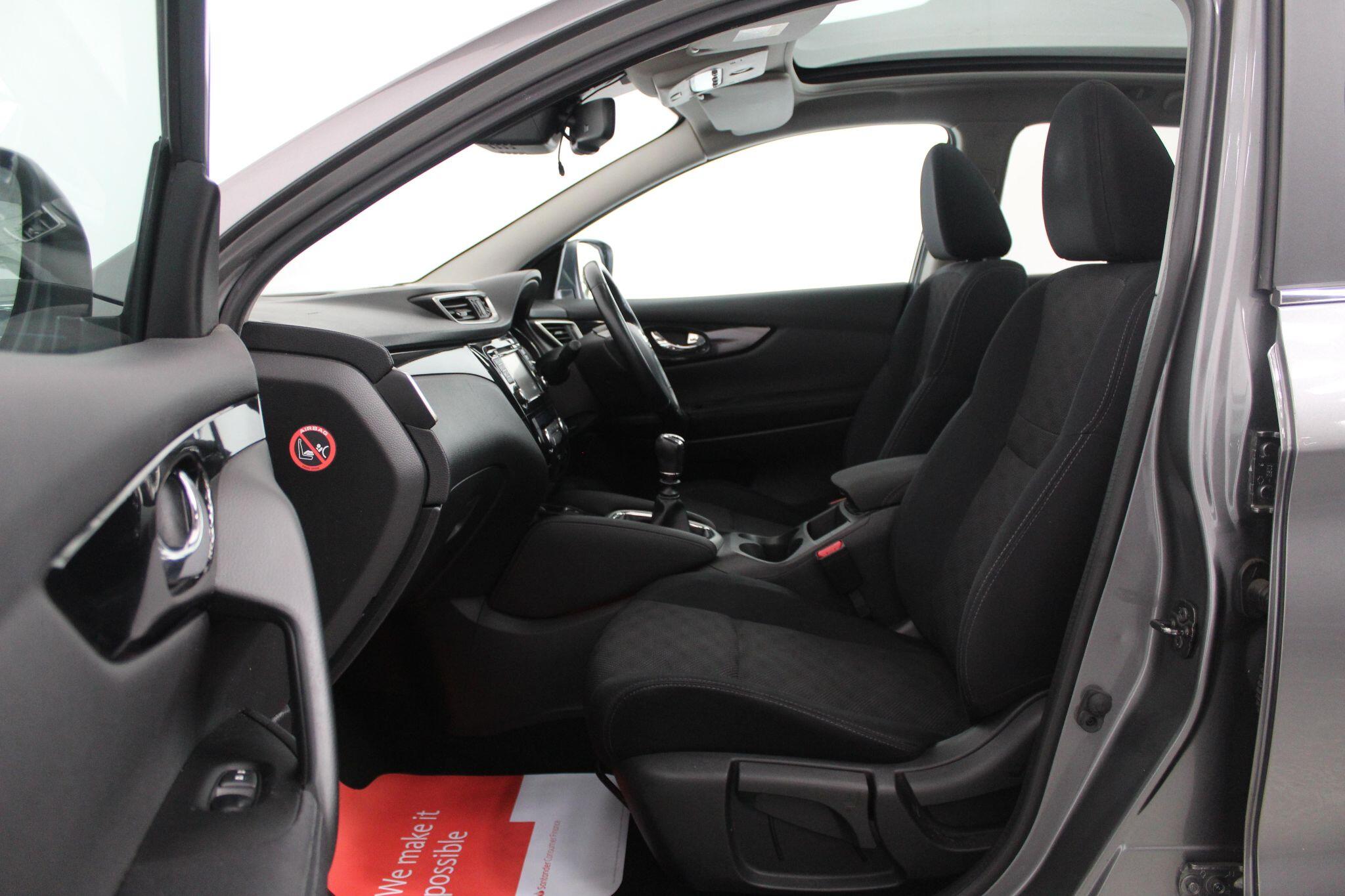 Nissan Qashqai view 50