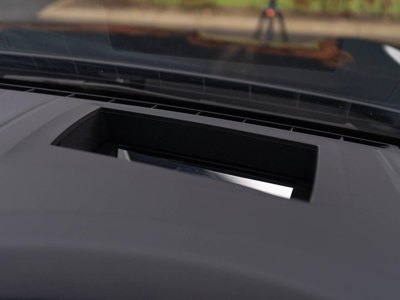 Porsche Cayenne view 19