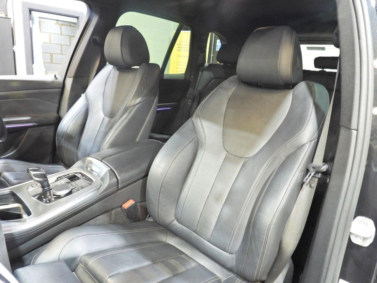 BMW X5 view 17
