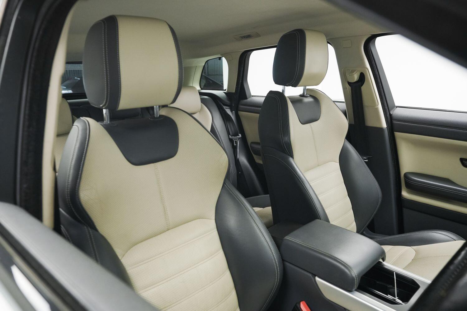 Land Rover Range Rover Evoque view 10