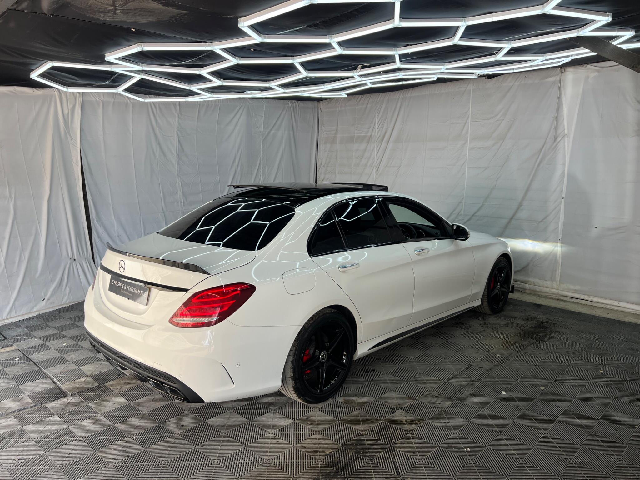 Mercedes-Benz C Class view 8