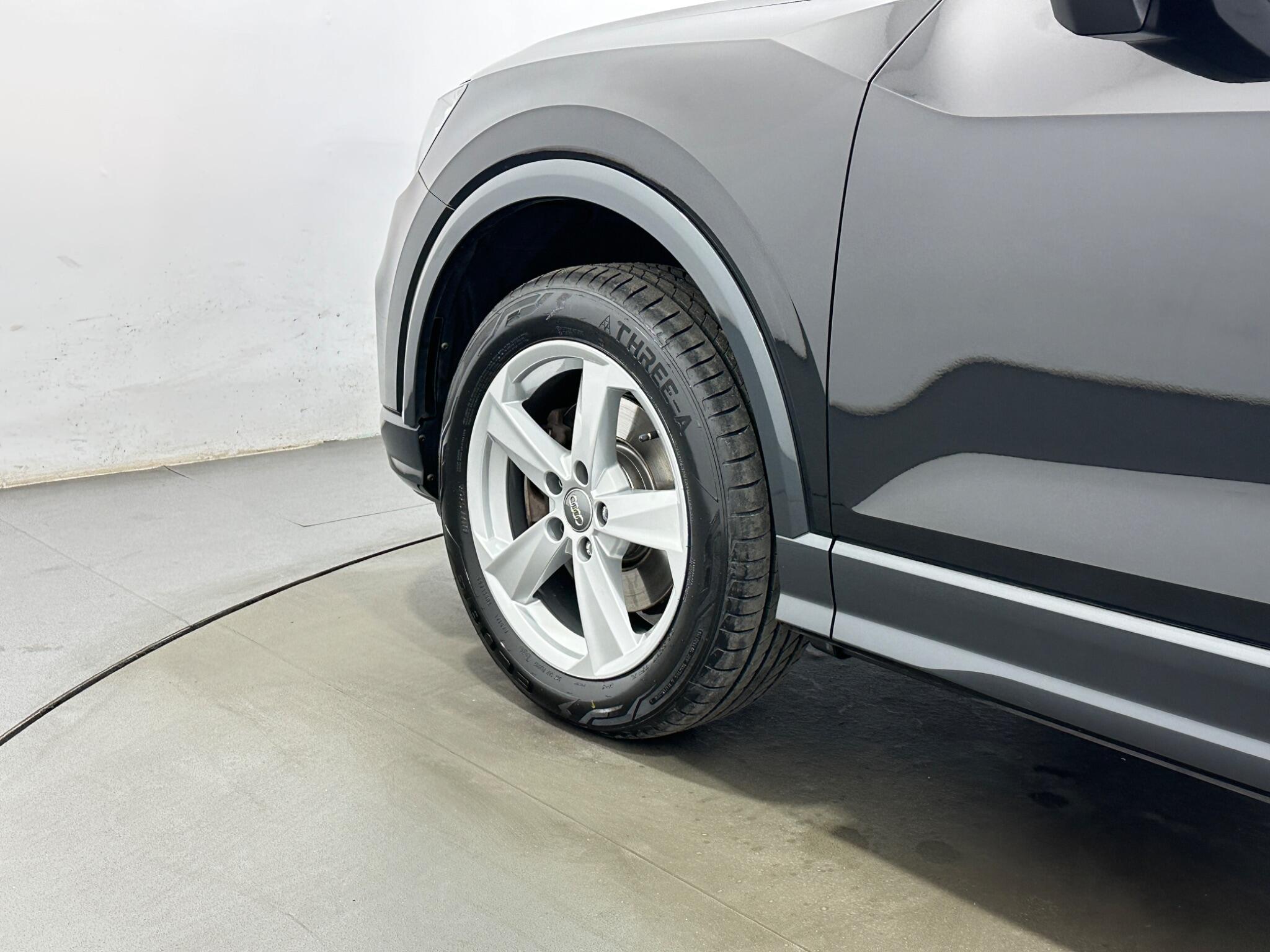 Audi Q2 view 51