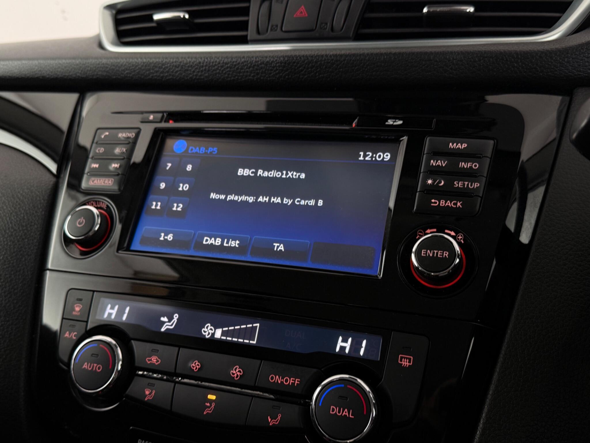 Nissan Qashqai view 26