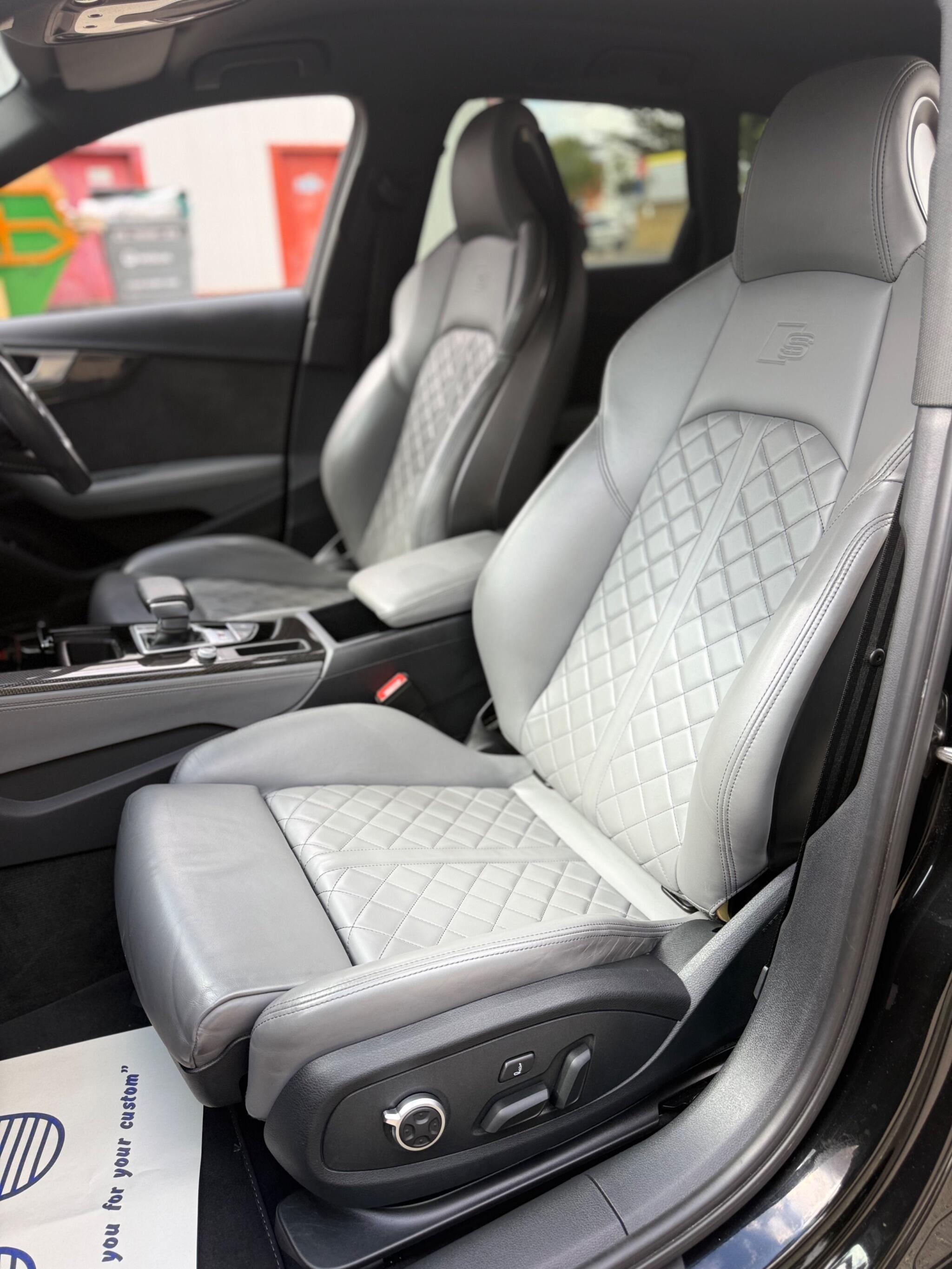 Audi S4 view 42