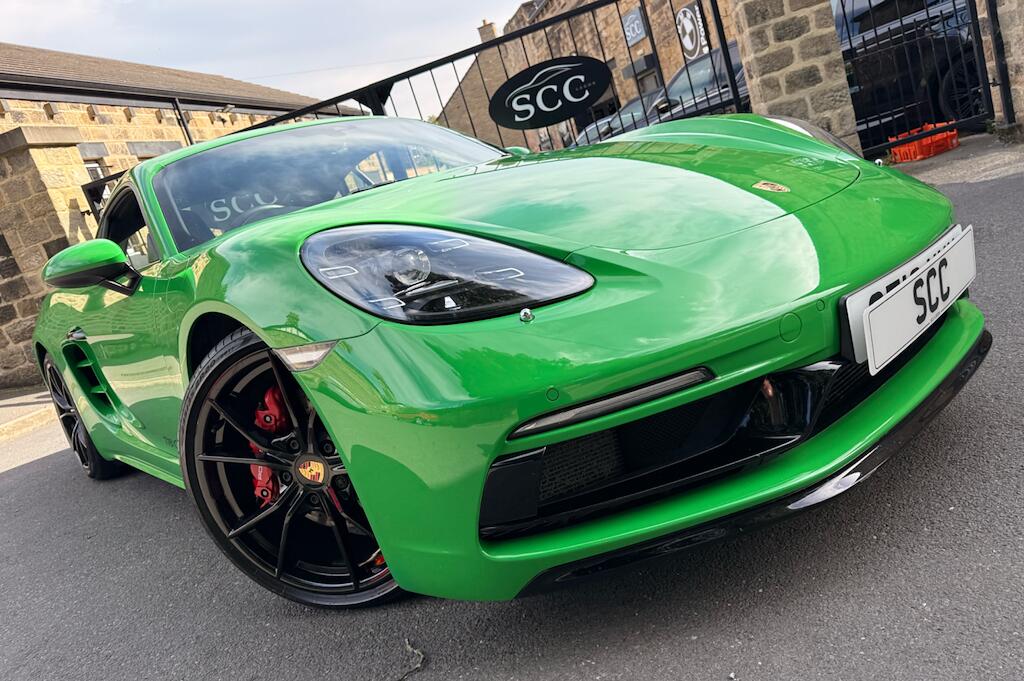 Porsche Cayman view 5