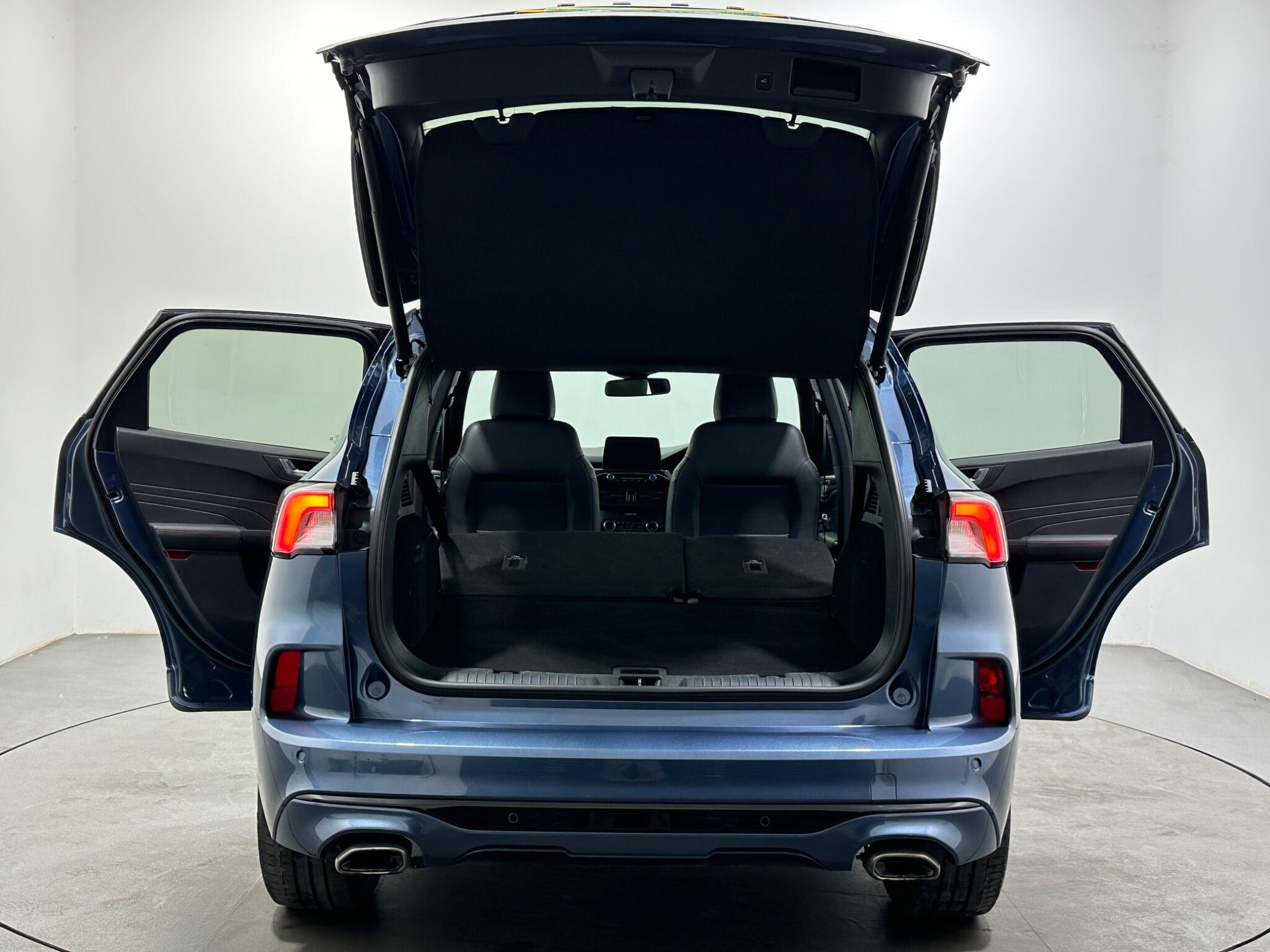 Ford Kuga view 44