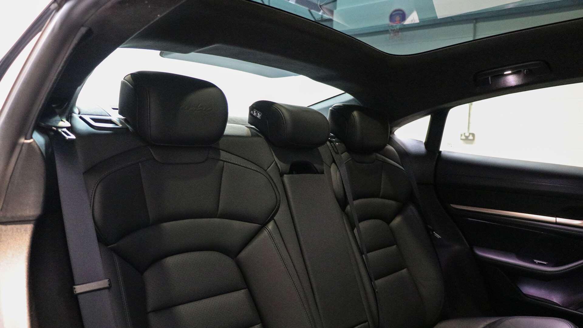 Porsche Taycan view 14