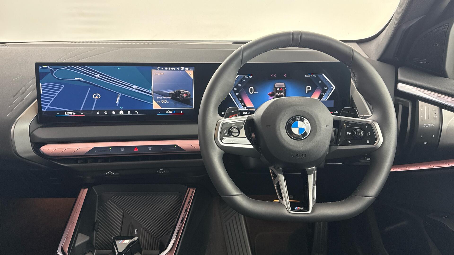 BMW X3 view 5