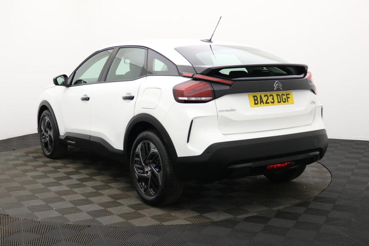Citroen C4 view 7