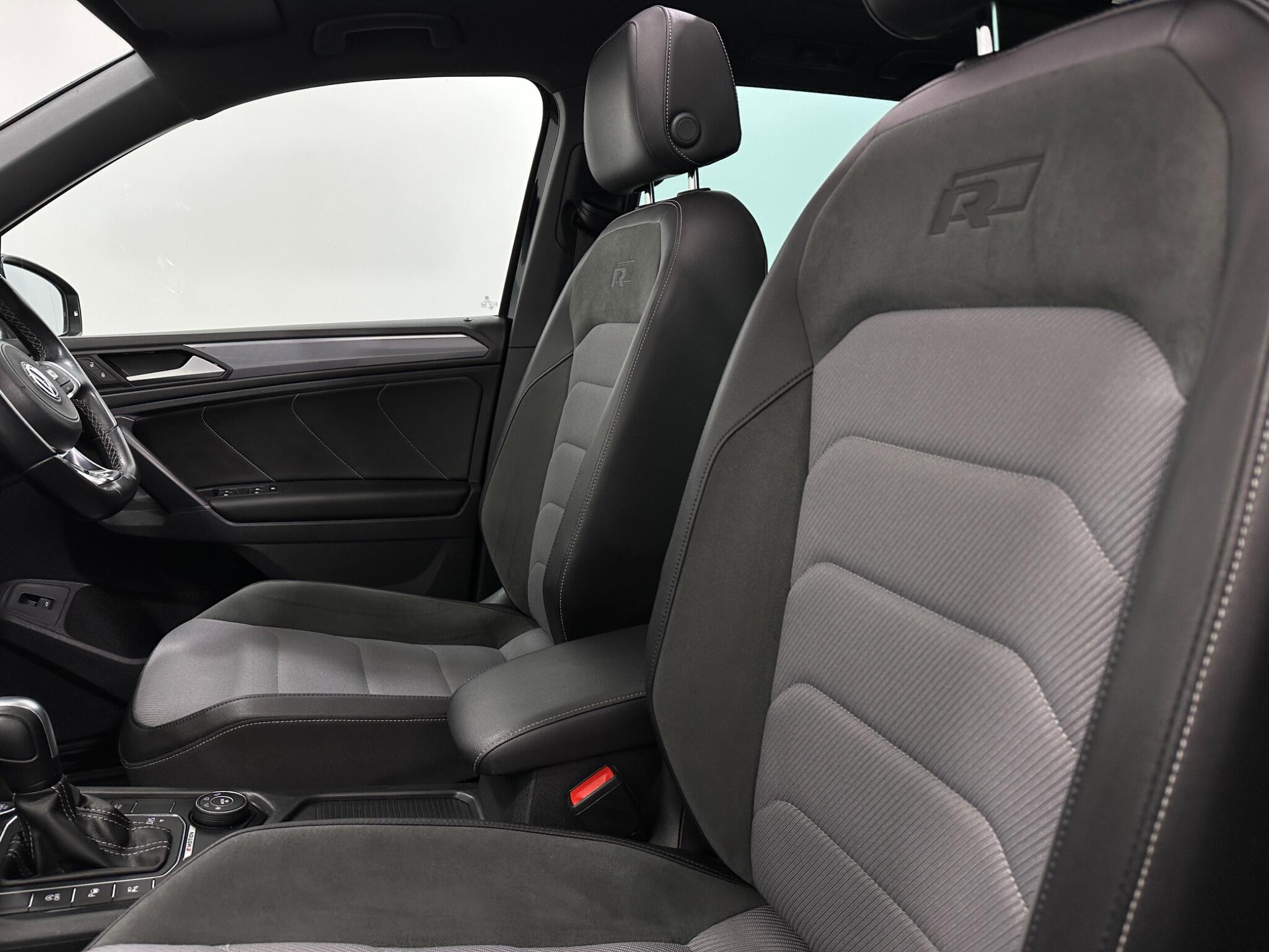 Volkswagen Tiguan view 36