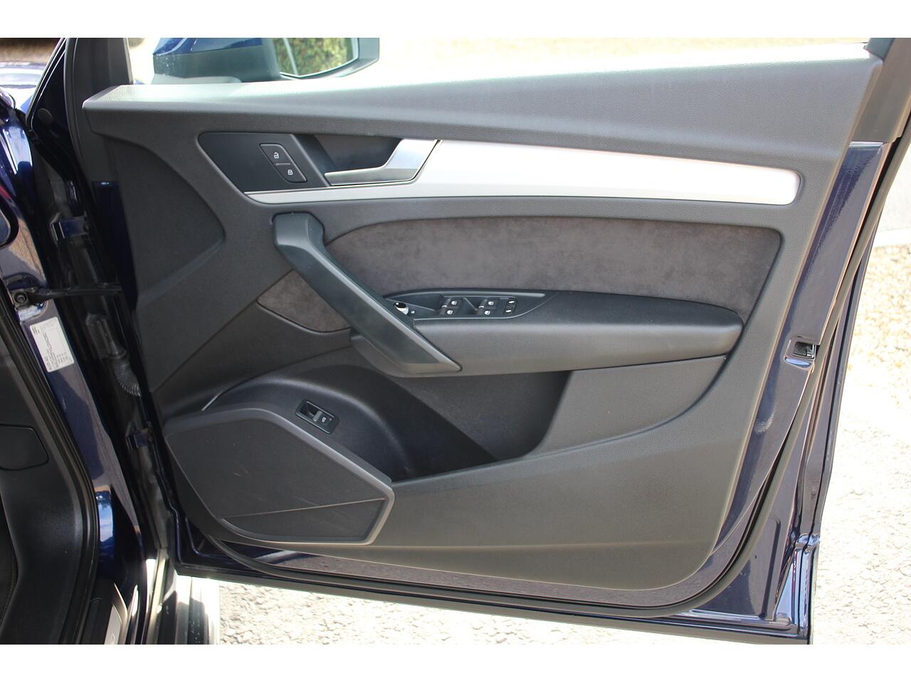 Audi Q5 view 35