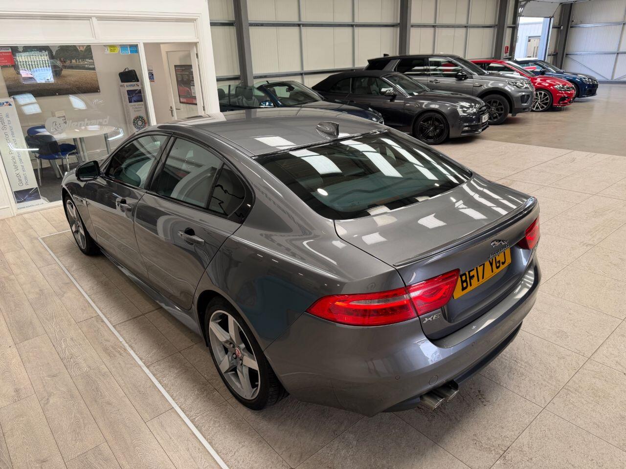 Jaguar Xe view 19