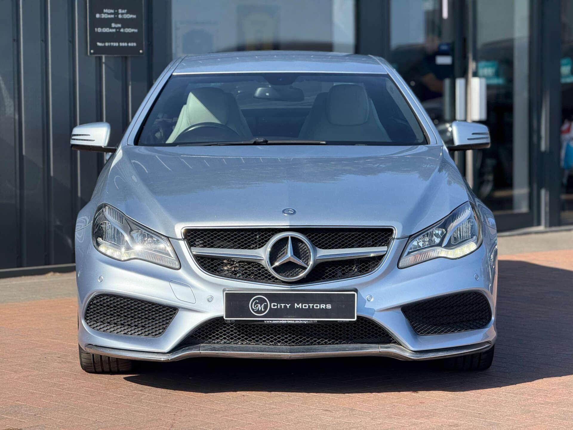 Mercedes-Benz E-Class view 12