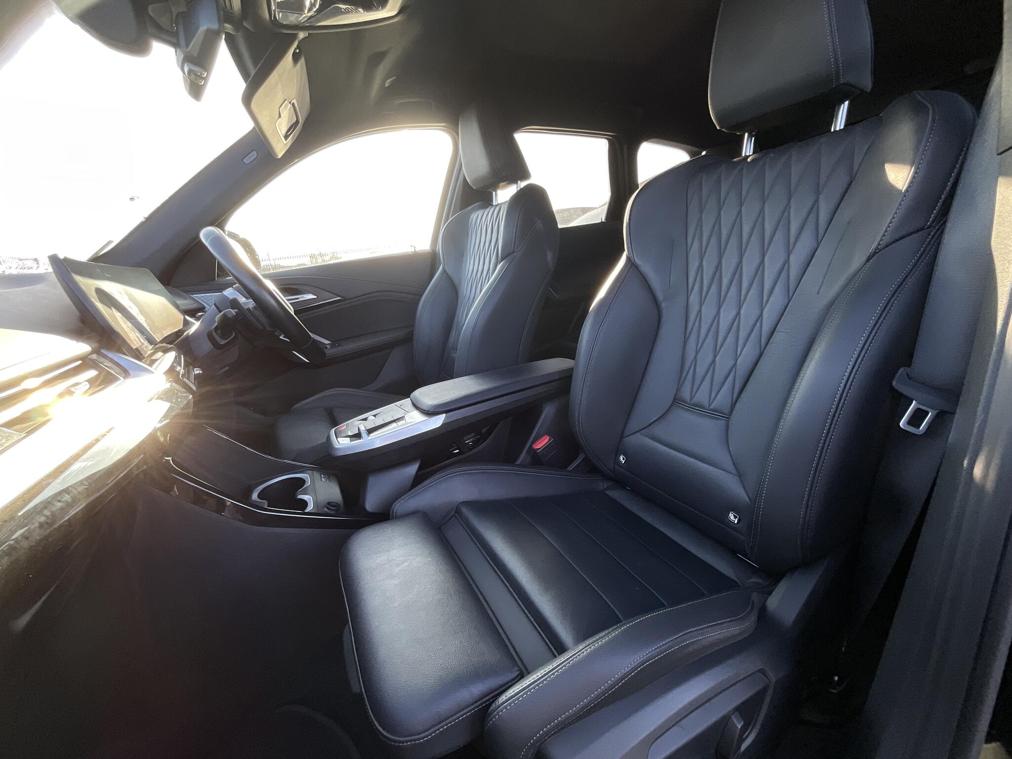 BMW Ix1 view 22