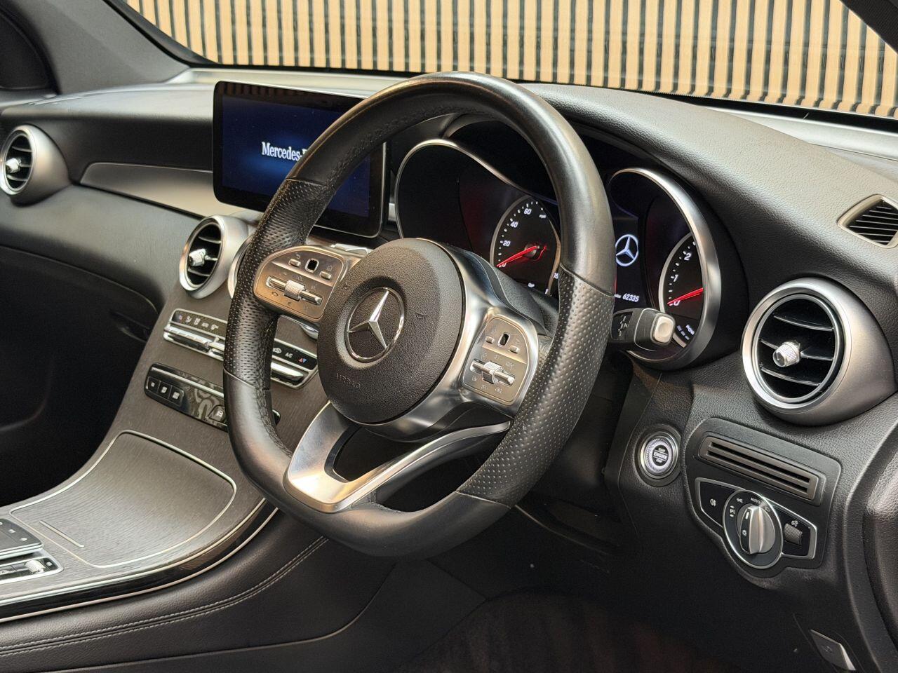 Mercedes-Benz GLC view 20
