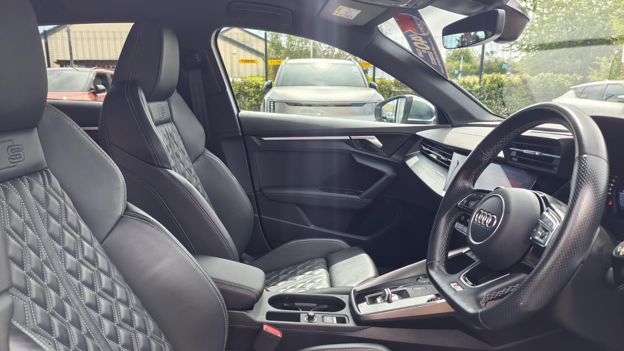 Audi Audi S3 view 18