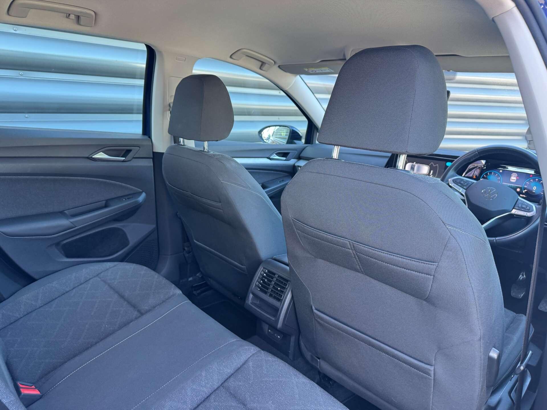 Volkswagen Golf view 15