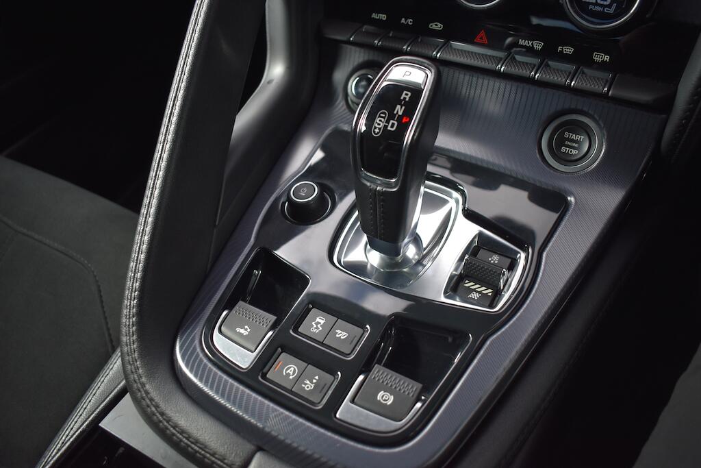 Jaguar F-Type view 54