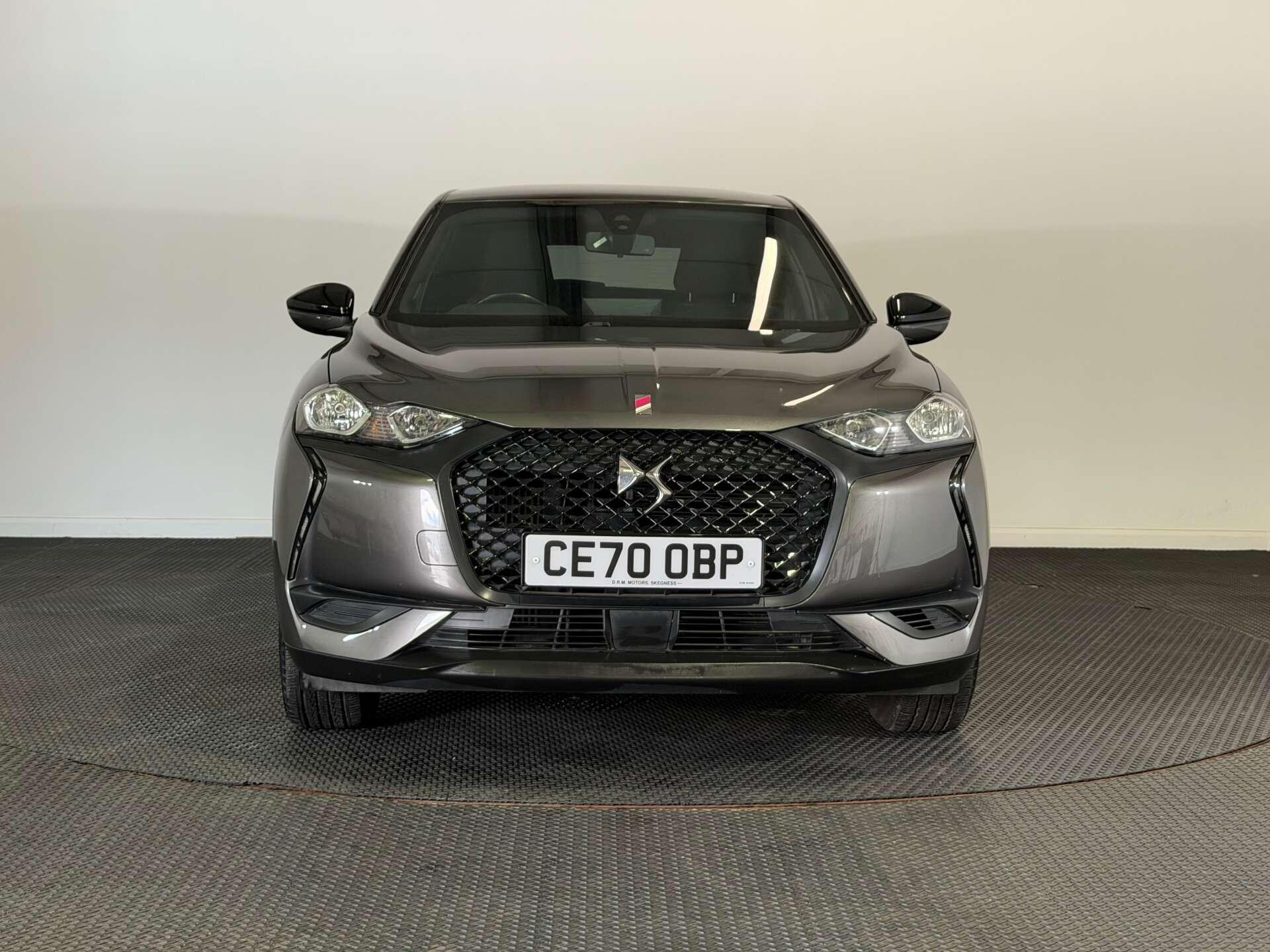 DS Automobiles DS 3 Crossback view 2