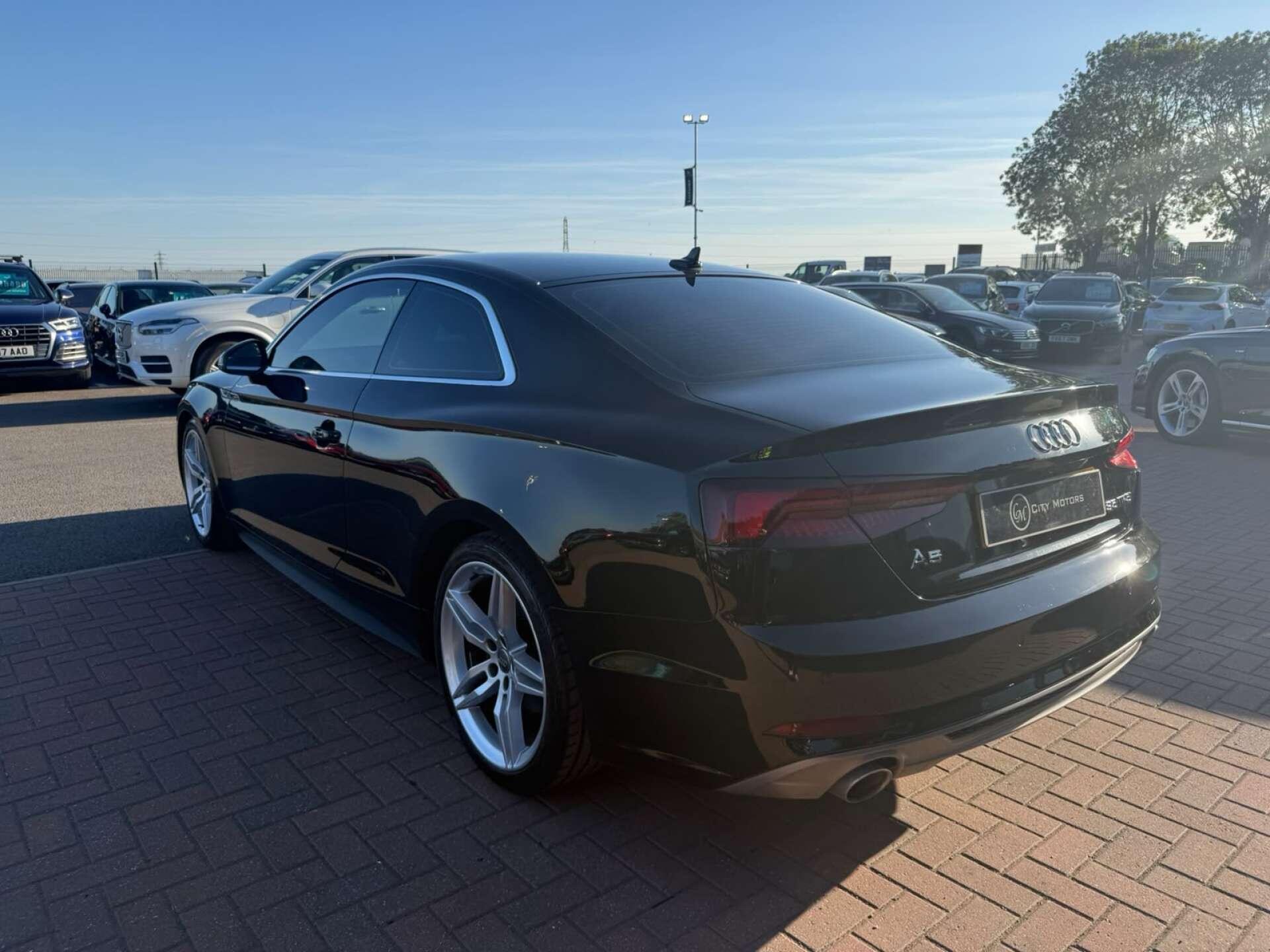 Audi A5 view 7