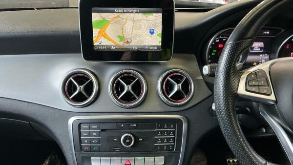 Mercedes-Benz Cla view 7